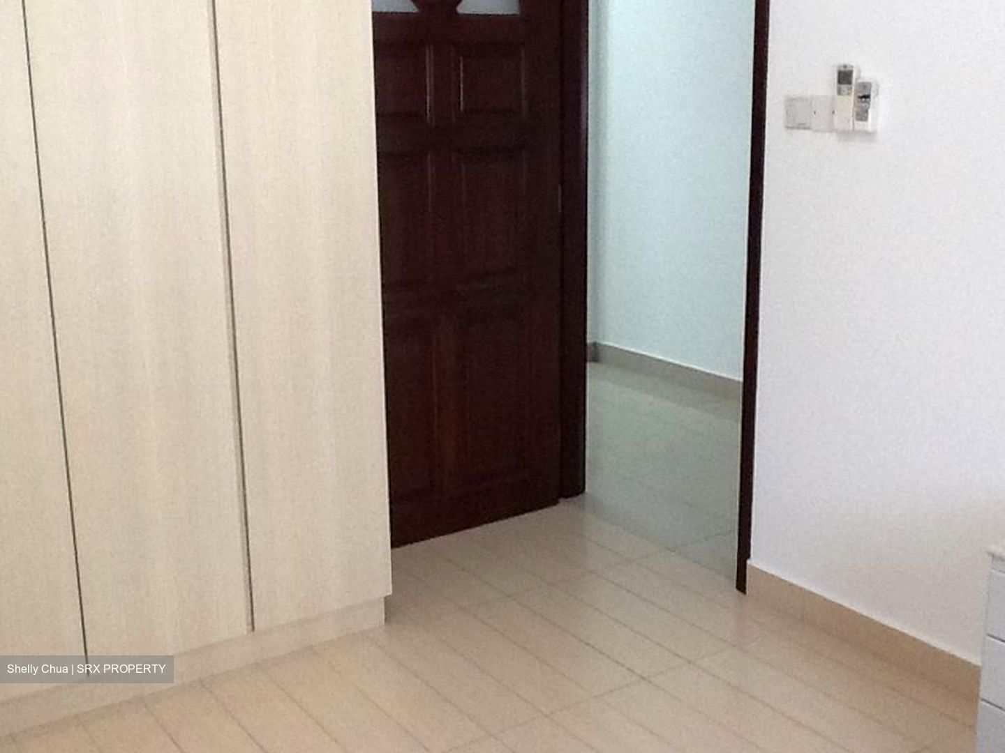 Pebble Lane (D15), Terrace #278351881